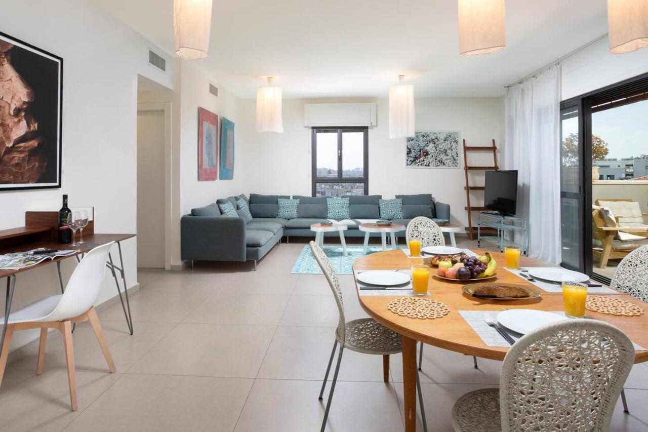 Sophisticated 3Br Penthouse In Jaffa'S Market Tel-Aviv Extérieur photo