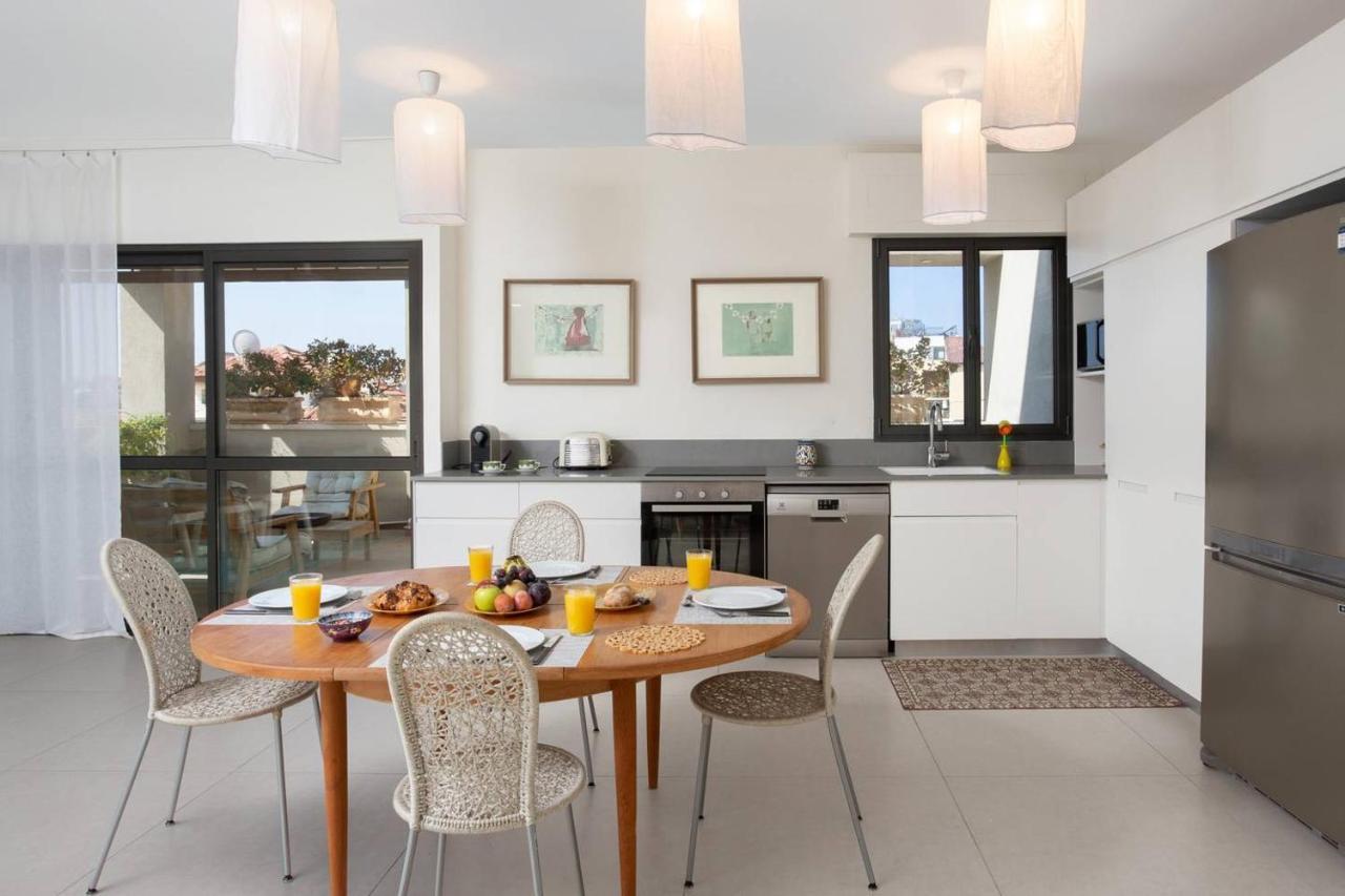 Sophisticated 3Br Penthouse In Jaffa'S Market Tel-Aviv Extérieur photo